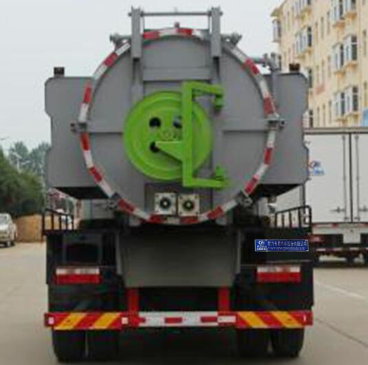 程力威牌CLW5180GQW6DJ型清洗吸污車(chē)